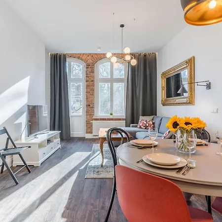 Imperial - Morski Art Σόποτ